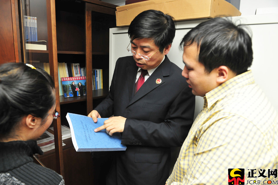 �������z��Ժ���������k�����������x�����LՄ��