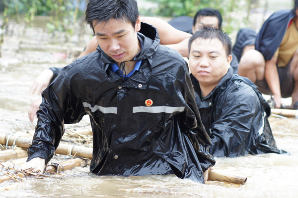 ���U(xi��n)�Ȟ�(z��i)�_��һ��