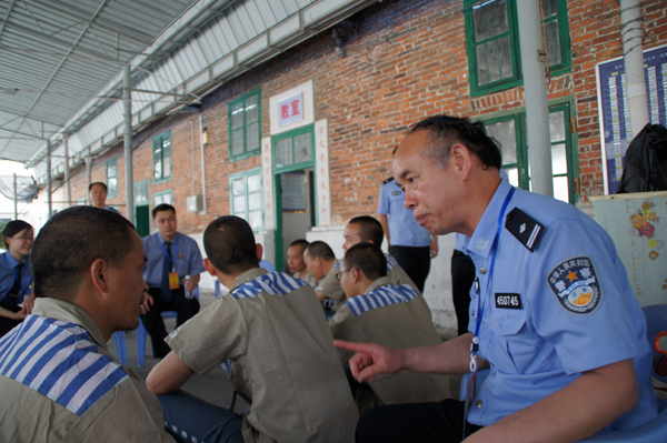 �� ���l(xi��ng)�z��ق��Ķ���