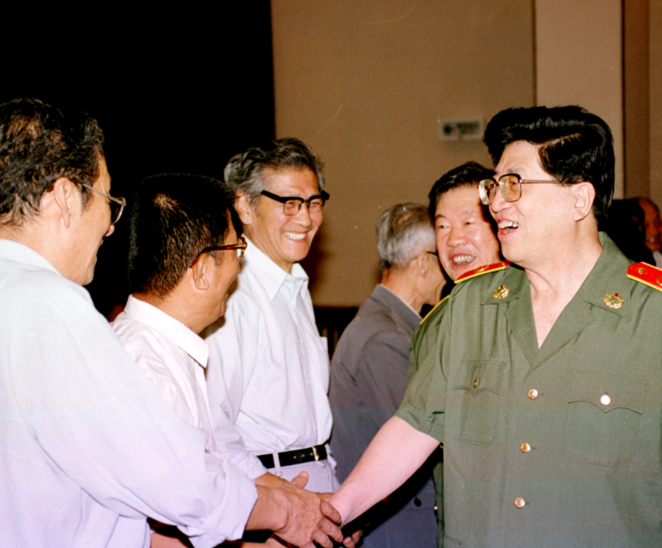 �r(sh��)���n�̞I�z���L�c��ͬ־�H�н�Մ