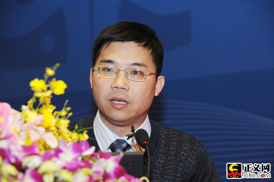 ��h��W(xu��)���������������΢���l(f��)չڅ��(sh��)�����}���v