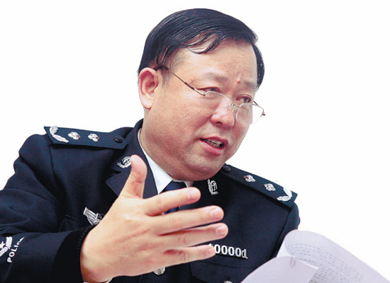 �S���У��������������񾯲�