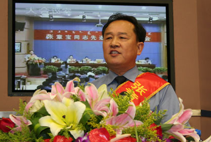 ����:��(y��ng)Ⱥ�����²�����