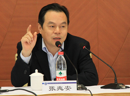 ���װ�����:�W(w��ng)�j��ȫ�[˽���o�̲��ݾ�