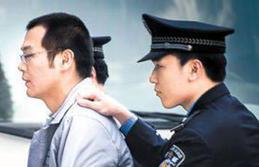 4.���������}������α������z��C(j��)�P(gu��n)���V