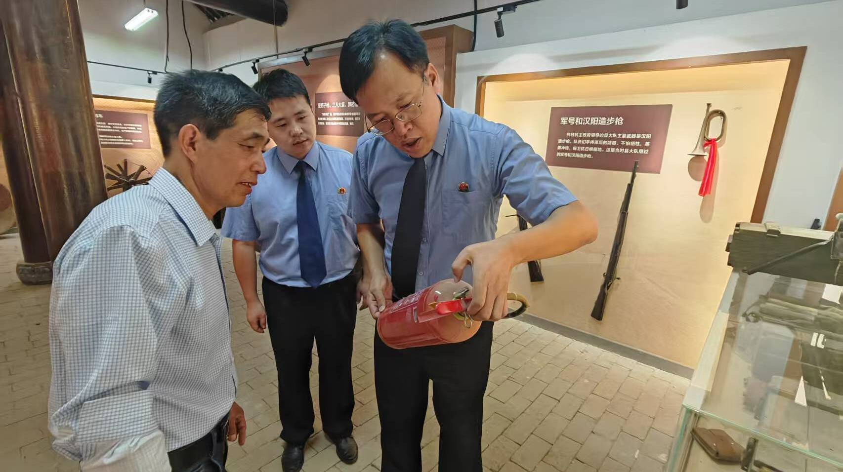 ��(d��ng)�����M(j��n)�����ϑ��_