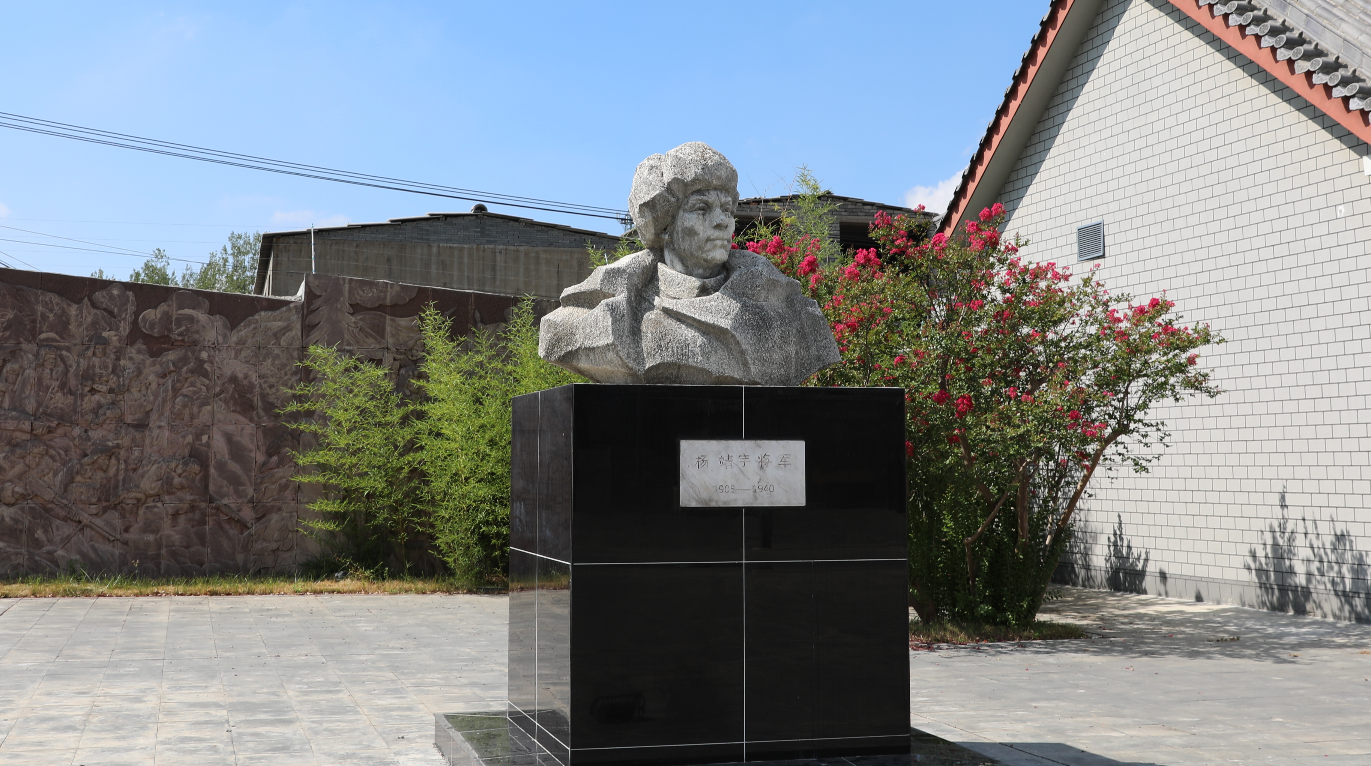 ��܊������Ӣ�۵�ӡ�E̎̎��Ҋ